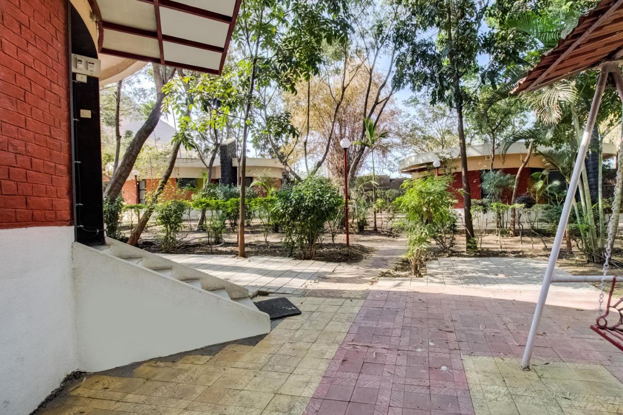 Hotel Tapovan Nashik Zewnętrze zdjęcie