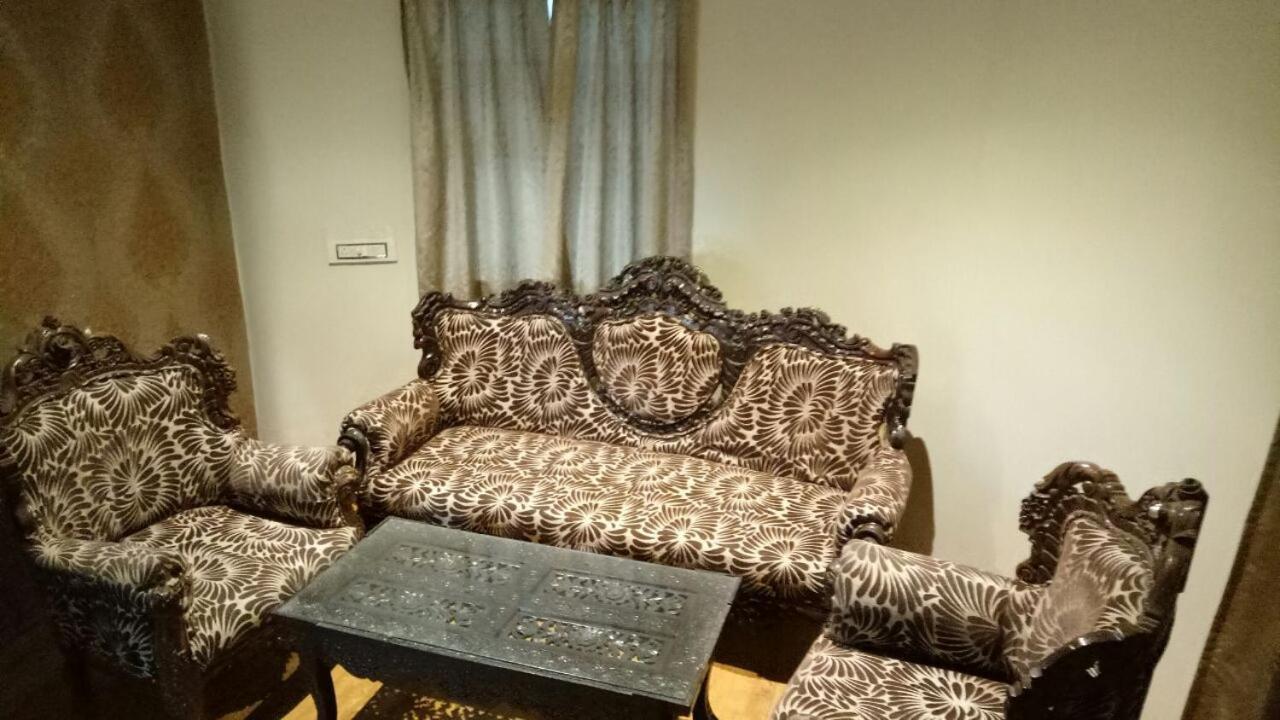 Hotel Tapovan Nashik Zewnętrze zdjęcie